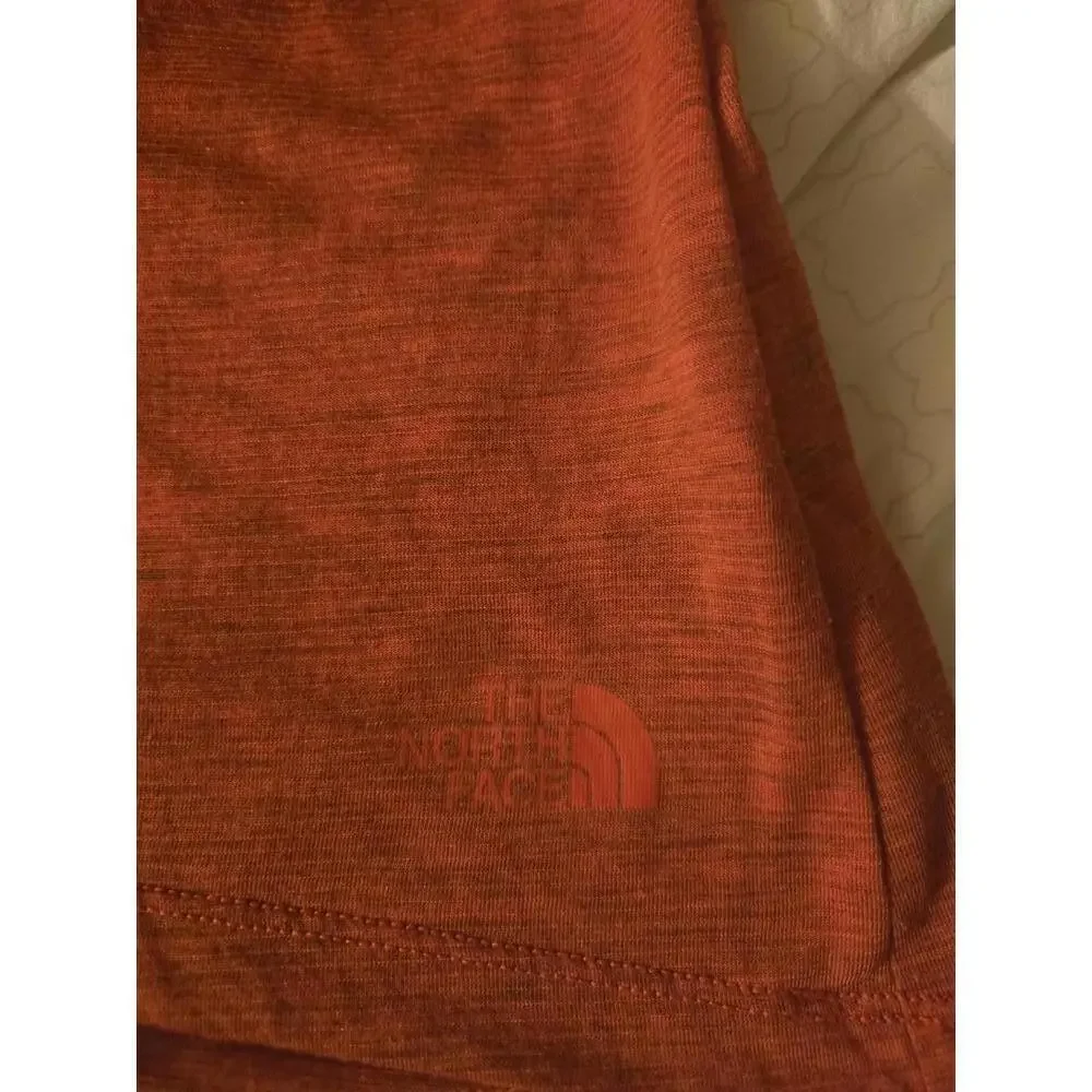 The North Face Women's Short Sleeve Activewear T-Shirt Medium - Picture 3 of 5